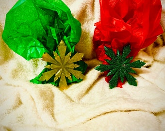 Medium-size Snowflake Ornament
