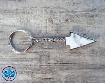 White Howlite Arrowhead Keychain, White Howlite Spearhead Keychain, Arrowhead Keychain, White Marble Keychain, Stocking Stuffer, Christmas