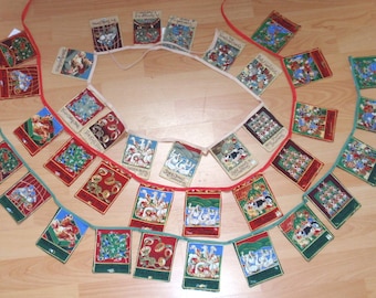 12 DAYS OF CHRISTMAS bunting Hand made in red or in beige cotton