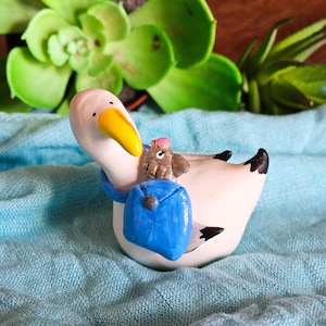 Polymer Clay Seagull, Clay Seagull Figurine, Handsculpted Seagull, Funny Bird, Bird Desk Buddy,  Totem, Clay Bird Collectable, Cake Topper