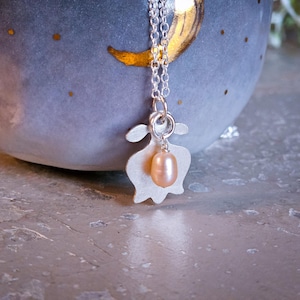 Unique Tulip Necklace, Botanical Pendant,  Nature Inspired, Silver Tulip Necklace, Flower pendant, delicate tulip, Meadow, Handmade Flower