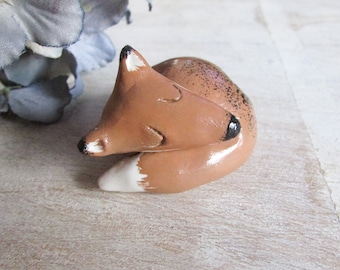 MADE TO ORDER, Polymer Clay Fox, schlafen Ton Fuchs, handgemachte Ton Tier, Wald Tier, Fuchs Totem, wenig Fuchs, Sammlerstück, Wanderlust,