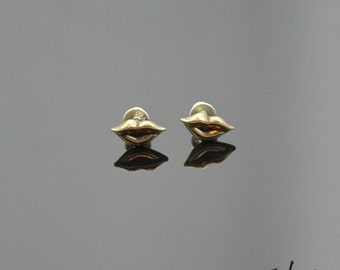 Earrings Kiss Bronze