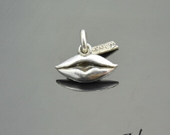 Pendant Kiss Silver