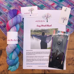 Shawl Knitting Kit - Easy Street Shawl. One Skein 4ply shawl knitting kit. Hand dyed yarn, great for beginners, video tutorials provided.