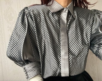 Vintage Grey striped pure Silk Half Sleeve Blouse/ M - L