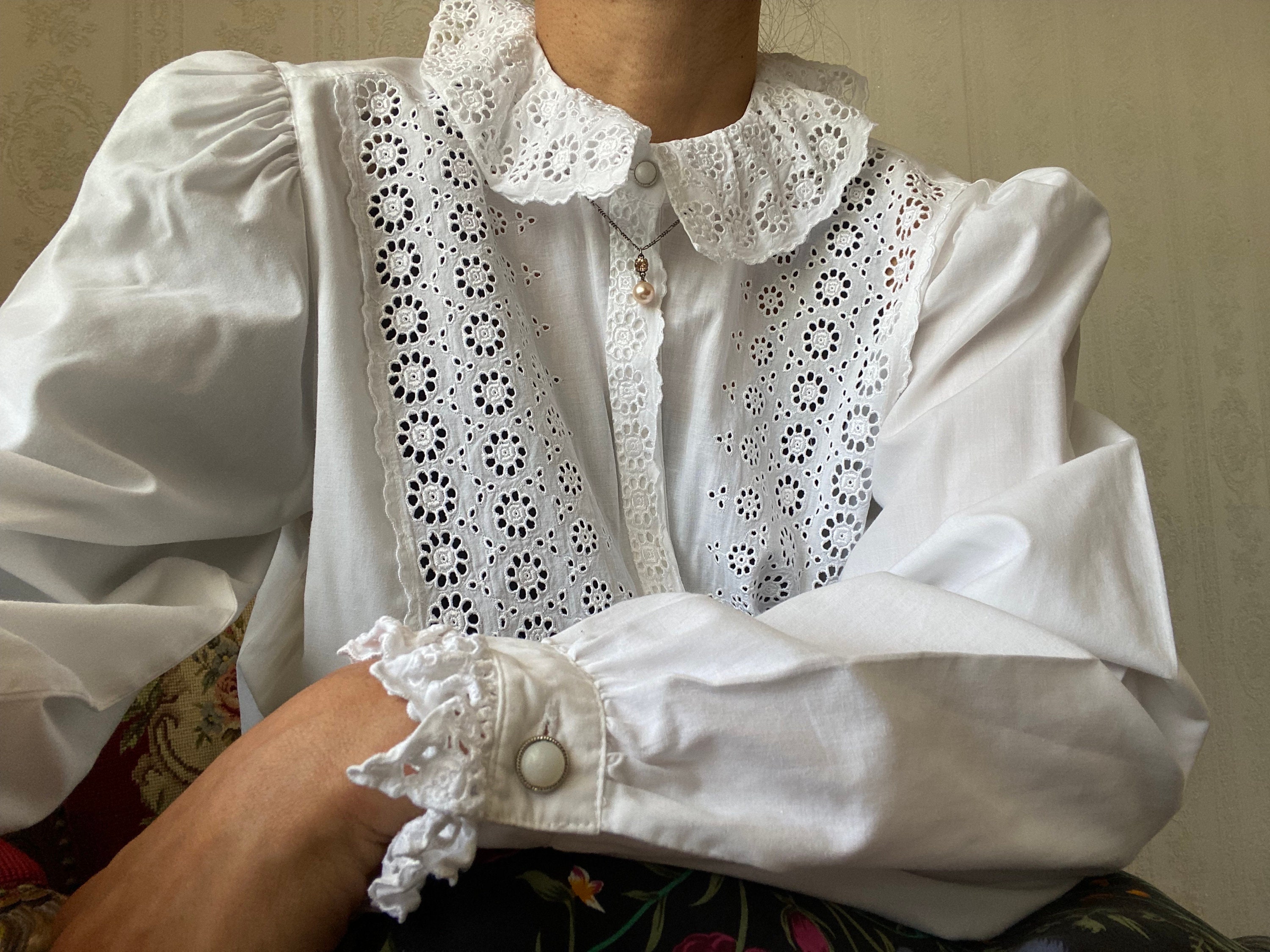 トップス idem vintage lace big collar blouseSkirt il_fullxfull.6095562839_bxyv.jpg