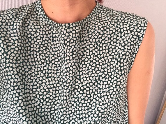 Vintage lightweight Sleeveless Forest Green White