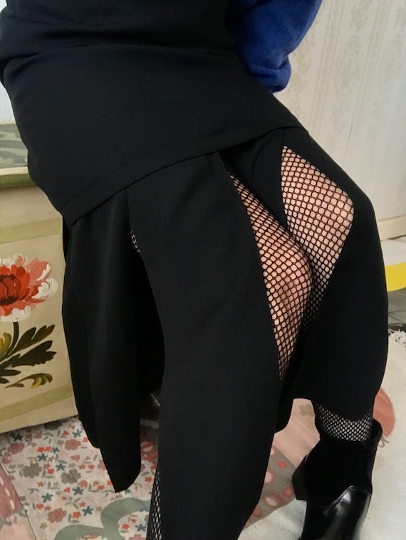 Vintage Black Quarter Panel Skirt/ M - L