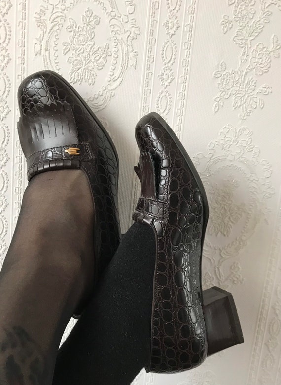 Vintage Cigar Brown embossed crocodile faux leathe