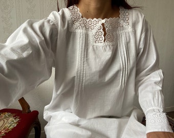 Vintage White Cotton Lace Nightgown/ Pajamas/  S