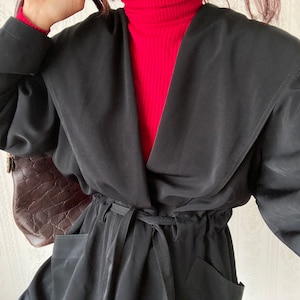 Vintage Black Drawstring Hooded Jacket/ Parka/ M - L