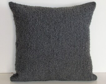 Fabio boucle cushion cover with velvet reverse