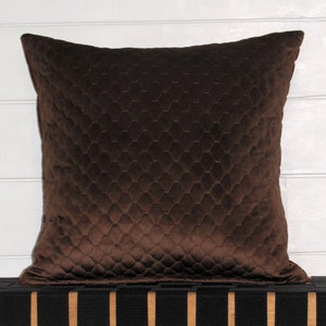 Celino Bronze quilted velvet cushion cover