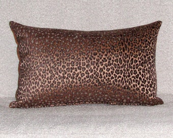 Housse de coussin de luxe en cuivre Leopardo