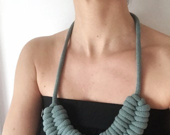 Knotted necklace, rope yarn, yarn necklace, statement jewellery, petrol green handmade jewellery.