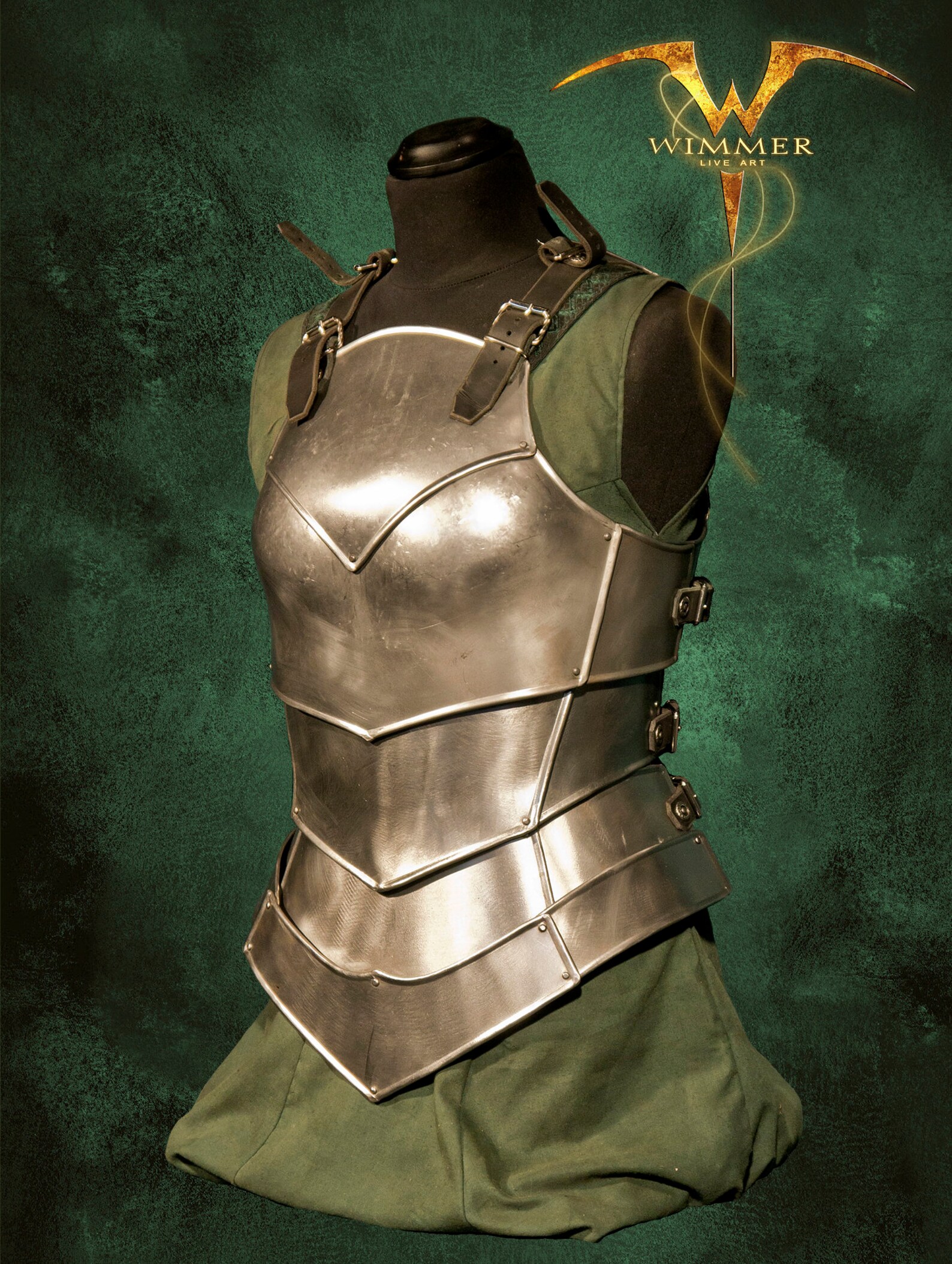 Корсет кираса. Женский доспех. Женские латы. Женщина в кожаной броне. Кожаная броня днд женская.