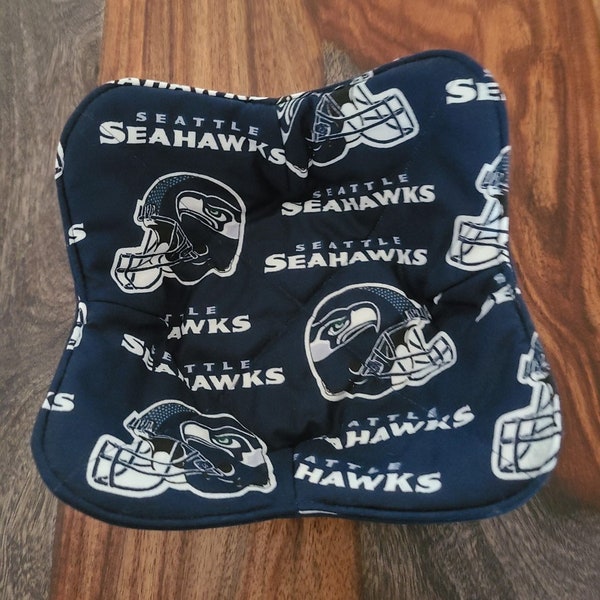 Seattle Seahawk Microwave Bowl - Helmet w/White