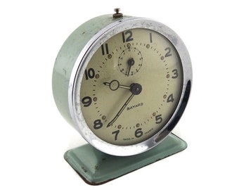 Mid Century French Green BAYARD Alarm Clock / Vintage Collectible Alarm Clock