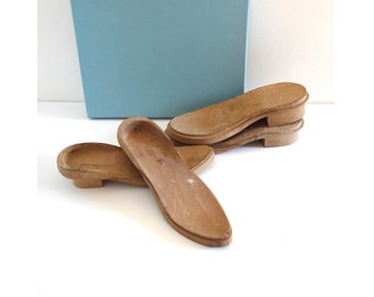 Vintage Wooden Shoes Molds - Antique Shoetree - Wooden Shoe Form - Cobbler Tools
