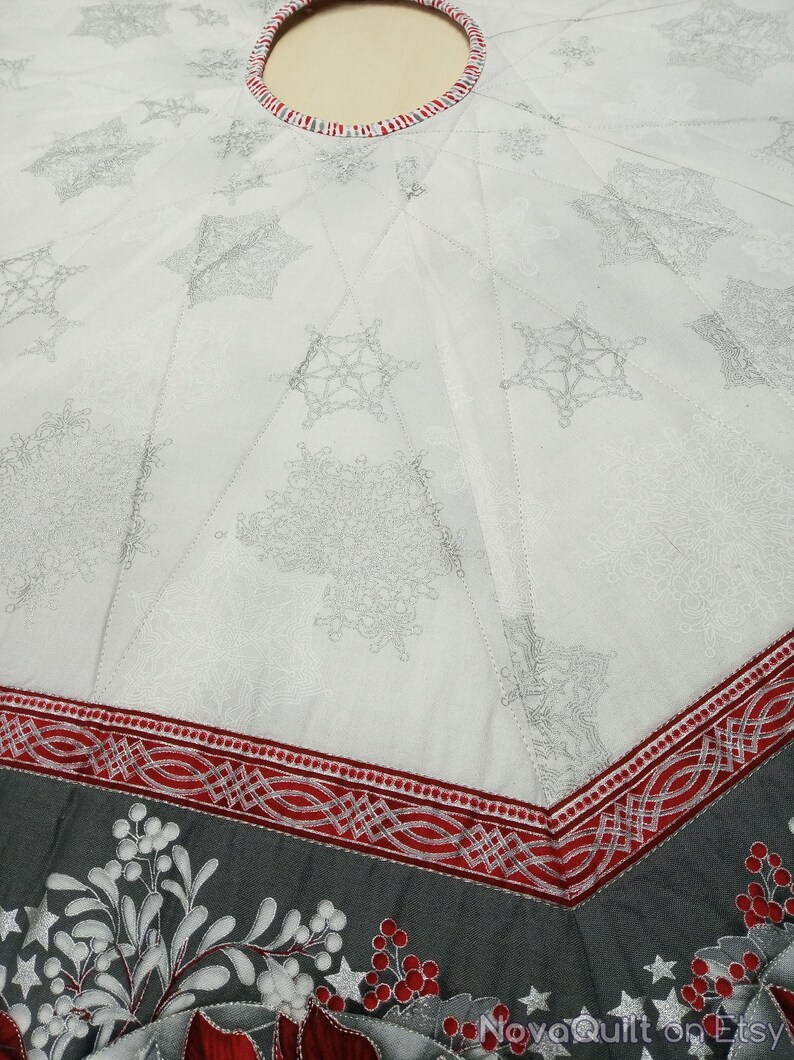 Quilted Tree Skirt Christmas Tree Skirt White Christmas Tree Etsy