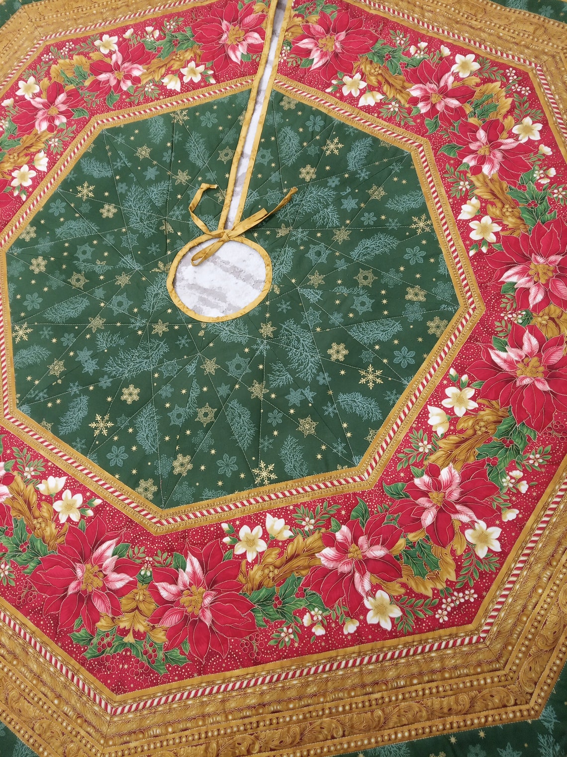 Quilted Tree Skirt Christmas Tree Skirt Gold Xmas Tree Etsy
