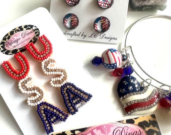 USA SET. Patriotic set. Earrings. Bracelet. Party in the USA. Fourth of July celebration. Americana. Patriots gifts. Country love.