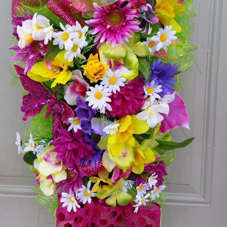 XL Beautiful mary K. Line Floral Swag Features Etsy