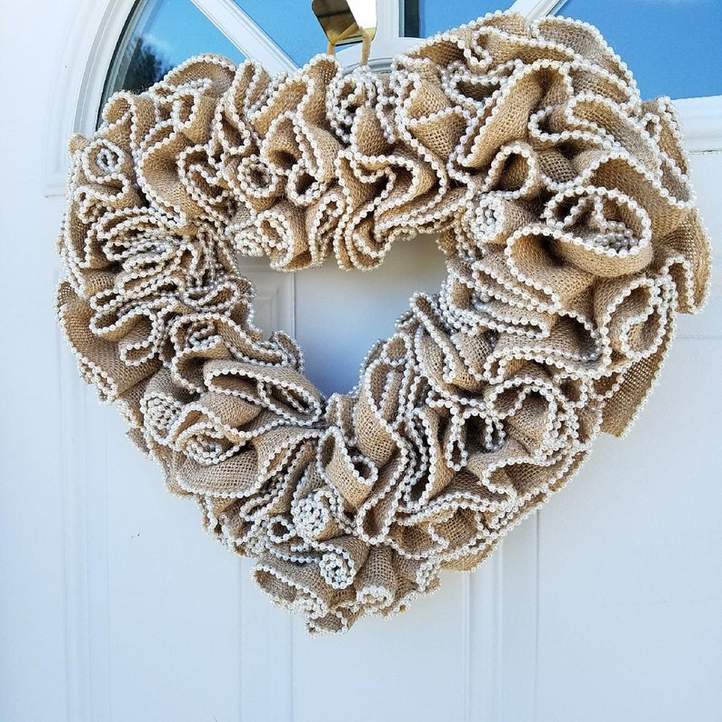 Engagement Mother/'s Day Sweetest Day Natural Burlap Faux Pearl Heart Wreath Bridal Gift Anniversary Wedding Home Everyday Decor