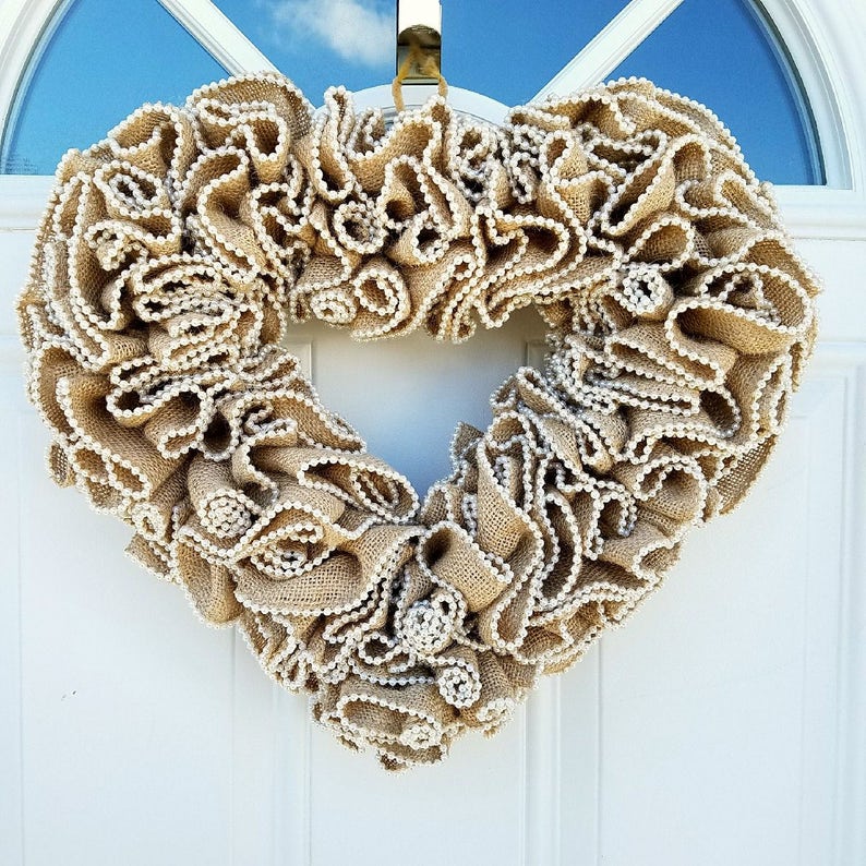 Engagement Mother/'s Day Sweetest Day Natural Burlap Faux Pearl Heart Wreath Bridal Gift Anniversary Wedding Home Everyday Decor