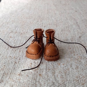 Blythe Leather Boots. Camel / Leather boots for Blythe. Camel