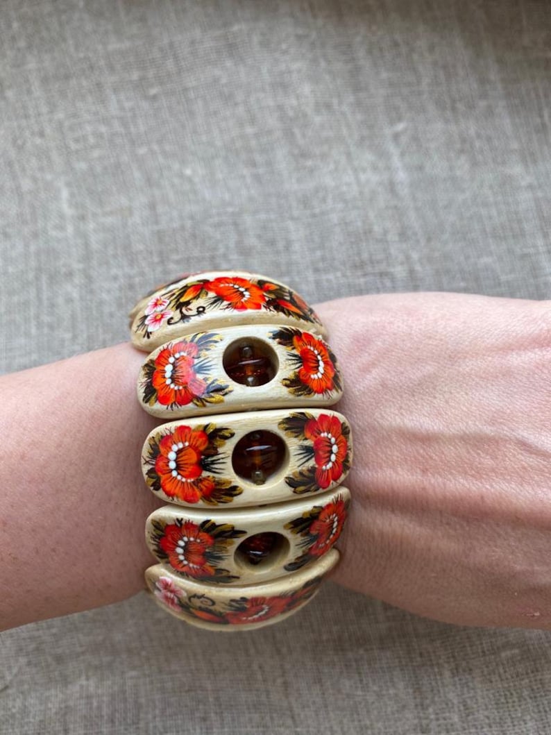Wooden Bracelet Red Passion Bracelet Wrist Ornament Jewelry Handmade Bangle Bracelet on Elastic Thread Handpainted Petrikivka Birthday Gift