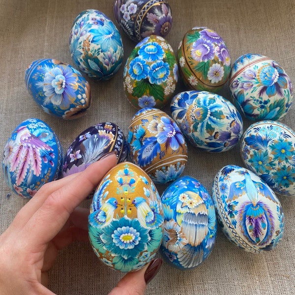Ukrainian Authentic Painted Eggs Set of 3, 5, 10 Eggs, Natural Wooden Ukrainian Easter Eggs Gift, Collectible Ornaments, Unique Pattern