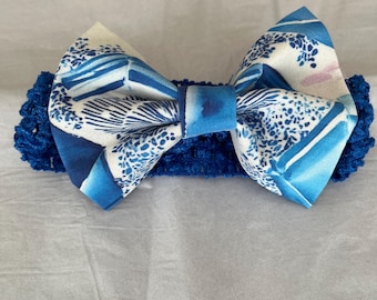 BBN-strikje: blauwe parasol