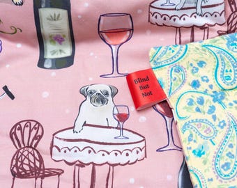 Manta para cochecito de bebé (ciega pero no ciega) - Perros carlinos color vino - Diseño de Thomas Little