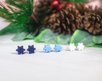 Snowflake Stud Earring / Blue and White Winter Clay Earring / Polymer Clay Earring / Gift for Teacher