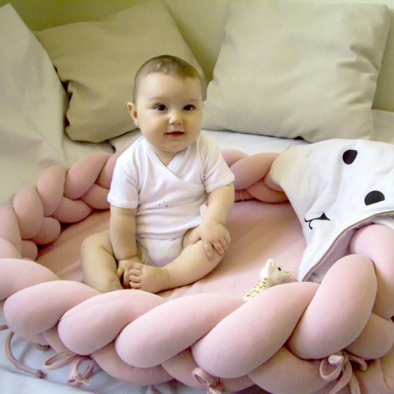 Baby Nest Crib with braid
