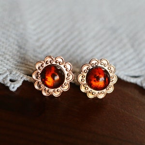 Baltic Amber Stud Earrings Cognac Round Gold, Natural Baltic Amber Jewelry, Classic Gold Amber pin earring