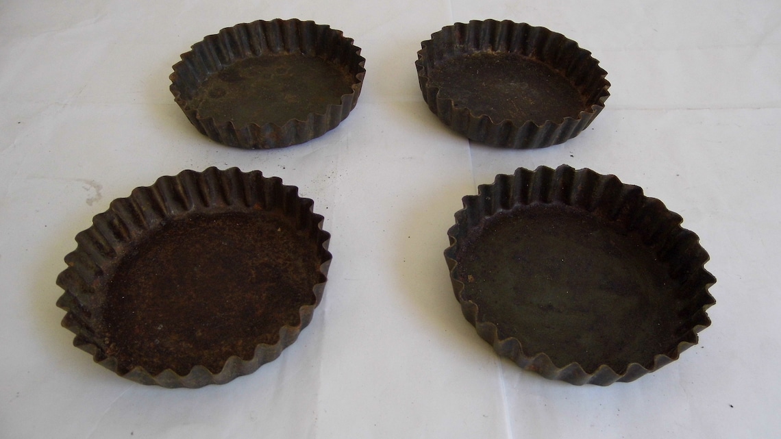 Shapes. Tart. Set of 4. 1900 Metal. Metal Tart Mold. Kitchen. Etsy