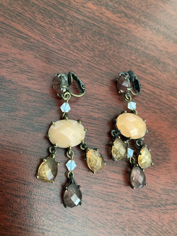 Drop Earrings With Cut Crystals