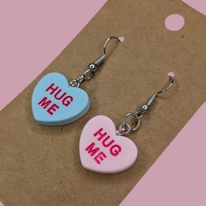 Pastel Love Heart Earrings – Mismatched Hug Me Sweet Dangle – Retro Candy Jewellery Gift for Her – Kawaii Valentine Earrings - Free Post