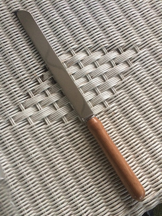 Knife, Bread, stainless steel with Mahogany handle
