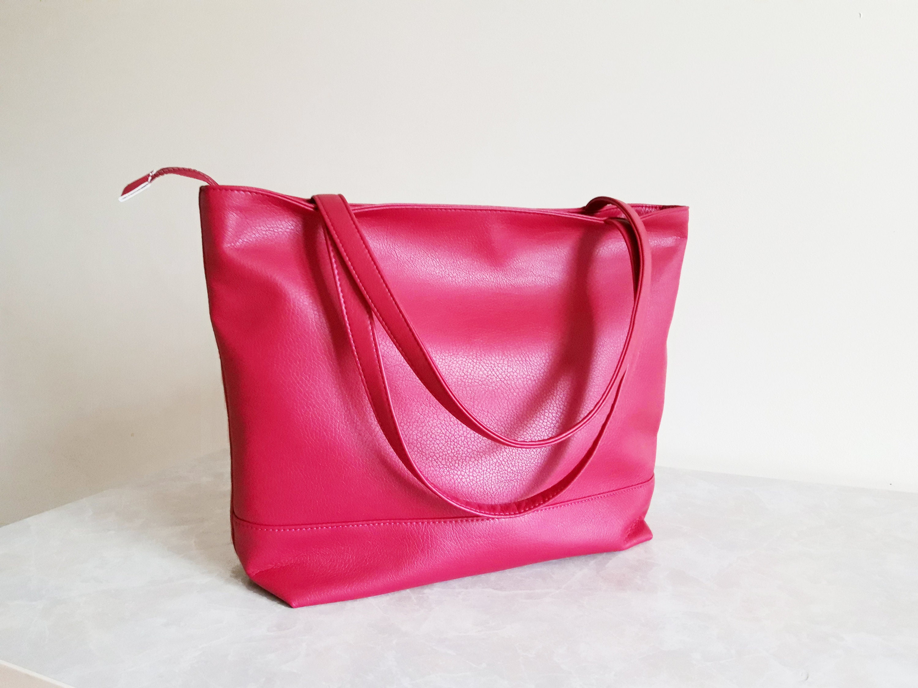 large tote with zipper