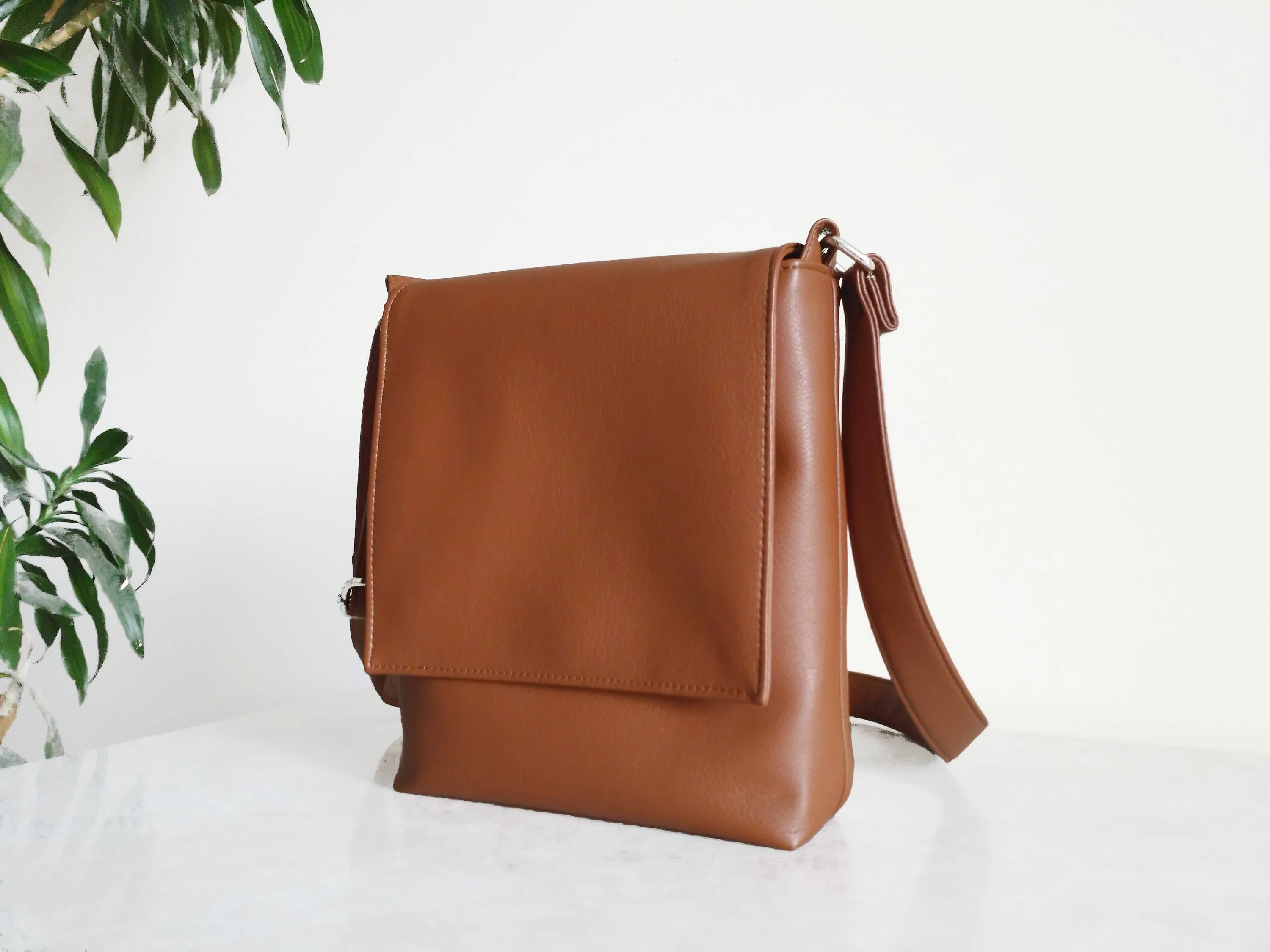 men's satchel