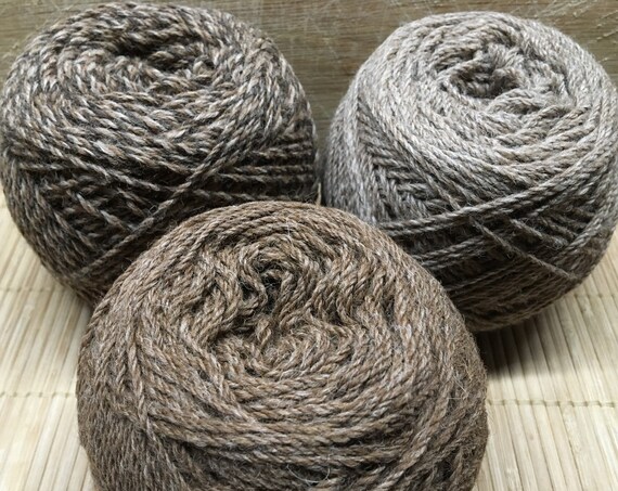 CINDY&SPICE Corriedale/alpaca blend brown yarn 100g balls DK ply S18