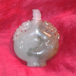 Untreated jadeite jade snuff / scent bottle handcarved miniature decorative sculpture statue Chinese Oriental traditional artwork
