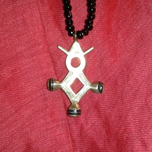 Silver colour metal handmade Arabic North African cross pendant Ethiopian jewellery black bead necklace