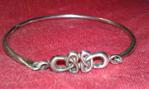 Solid sterling silver Celtic woven knot design br… - image 4