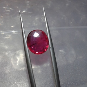 9mmx8mm 1.99ct Heated only natural Earth mined oval flat cut ruby loose natural Earth mined crystal gemstone collecting custom jewellery