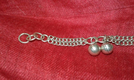 Solid sterling silver jingling jangling bells and… - image 3